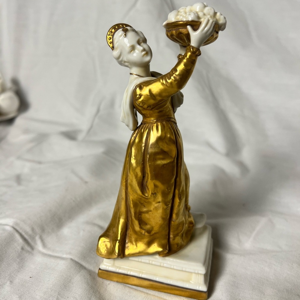 Antique Scheibe-Alsbach Porcelain Figurine. 1925